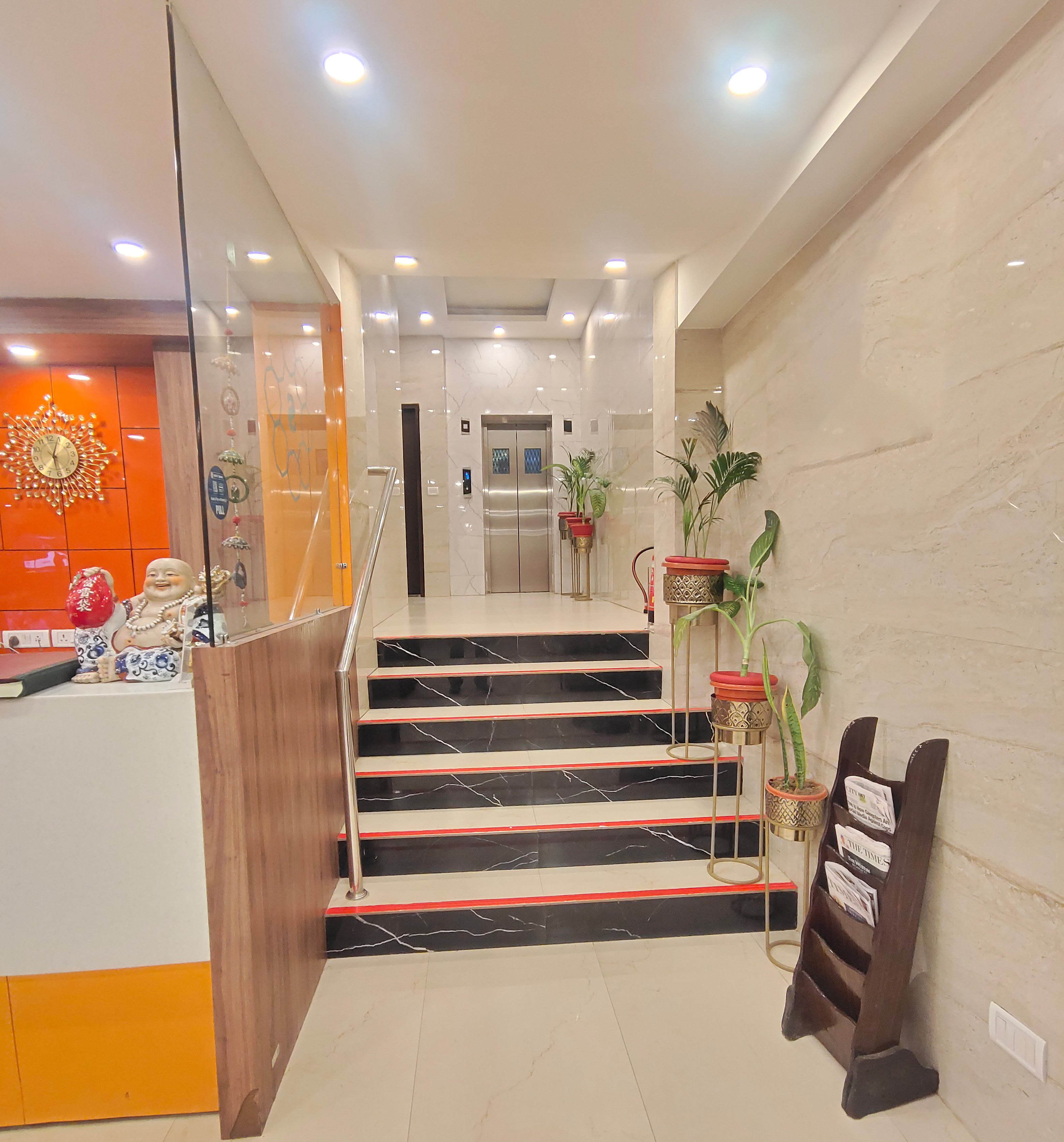 Comfortable 3 star stay IIT Delhi area | top 3 star hotels near AIIMS Delhi